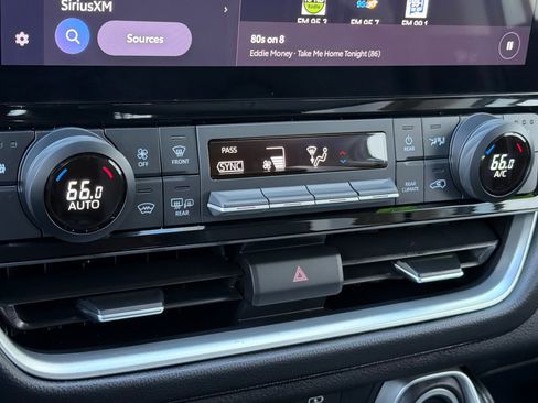 Certified 2025 Toyota Grand Highlander AWD image 21