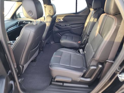Used 2023 Chevrolet Traverse RS image 10