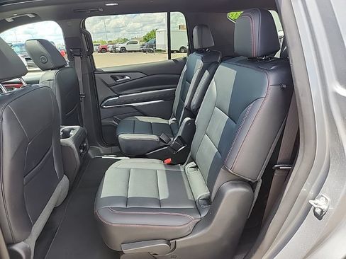 Certified 2024 Chevrolet Traverse Z71 AWD/4WD image 47