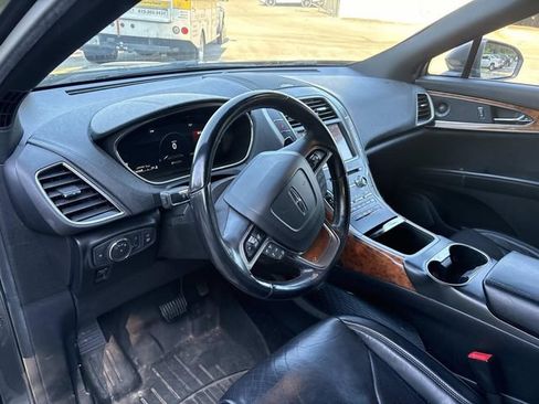 Used 2020 Lincoln Nautilus Reserve AWD/4WD image 12