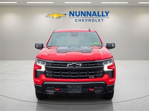 Used 2023 Chevrolet Silverado 1500 LT Trail Boss w/ Convenience Package II image 8