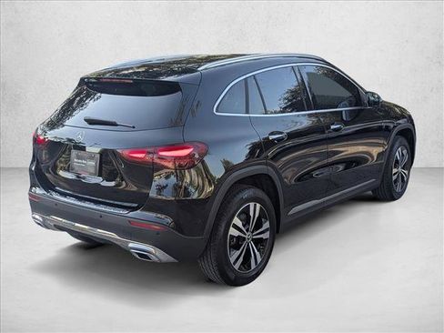 Certified 2025 Mercedes-Benz GLA 250 image 5