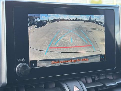 Used 2025 Toyota RAV4 LE FWD image 20