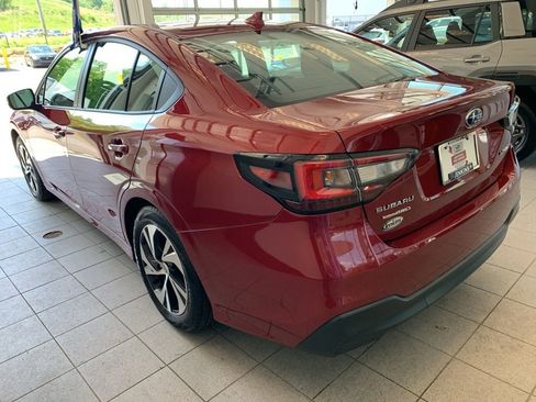 Used 2025 Subaru Legacy Premium AWD/4WD image 14