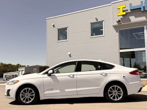 Used 2019 Ford Fusion SE FWD image 10
