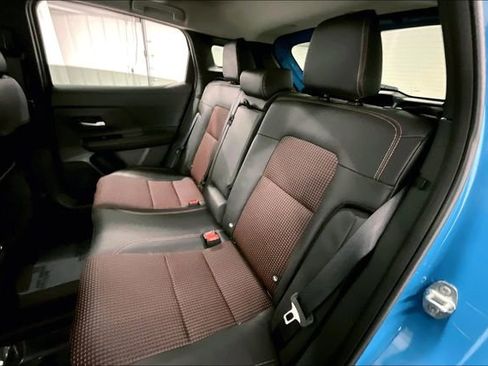 New 2025 Nissan Kicks SR w/ SR Premium Package image 11