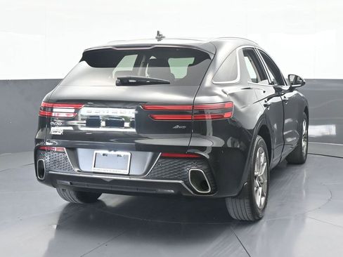 Used 2022 Genesis GV70 2.5T w/ Select Package image 5