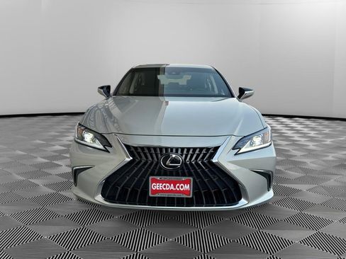 Used 2023 Lexus ES 250 w/ Premium Package AWD/4WD image 2