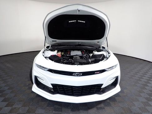 Used 2022 Chevrolet Camaro SS w/ LPO, Ground Effects Package RWD image 36