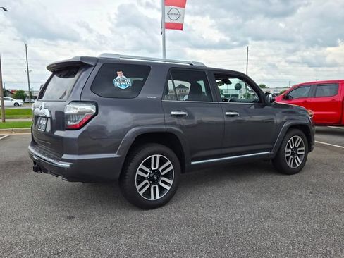 Used 2022 Toyota 4Runner Limited RWD image 12