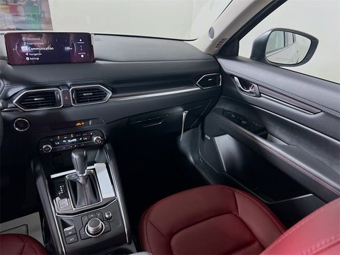 New 2025 MAZDA CX-5 Carbon Edition image 19