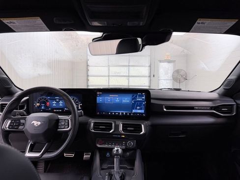 Used 2024 Ford Mustang GT Premium RWD image 19