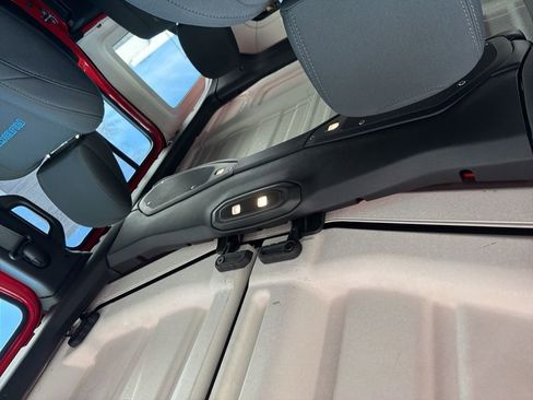 Certified 2025 Jeep Wrangler Unlimited Rubicon 4xe w/ Convenience Group image 16