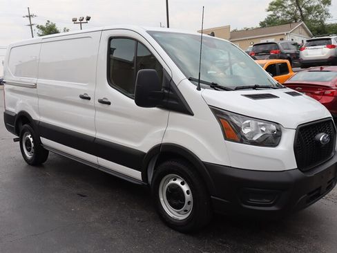 Used 2025 Ford Transit 150 Low Roof RWD image 1
