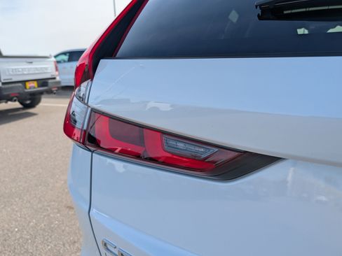 Used 2024 Honda CR-V EX-L image 17