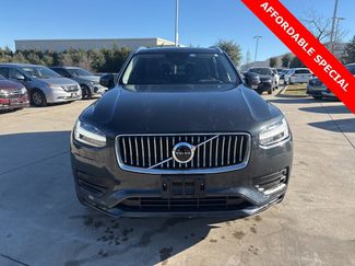 Used 2021 Volvo XC90 T6 Momentum w/ Advanced Package video 2