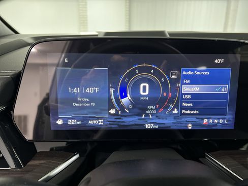 New 2025 Chevrolet Suburban Premier image 47