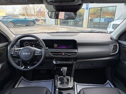 New 2026 Kia Seltos EX w/ EX Sunroof Package image 25