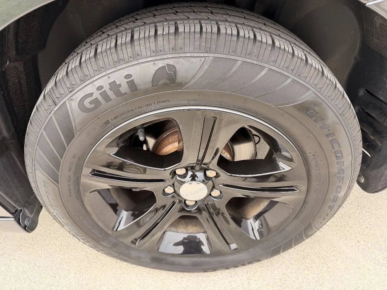 Used 2019 Dodge Charger SXT RWD image 30