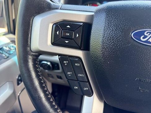 Used 2018 Ford F150 Lariat AWD/4WD image 36