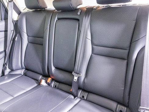 Used 2024 Nissan Rogue SV w/ SV Premium Package image 30