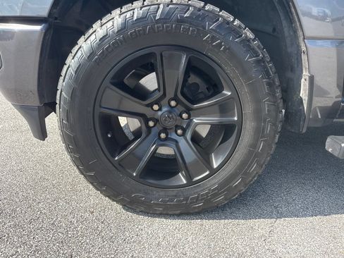 Used 2021 RAM 1500 Big Horn AWD/4WD image 5