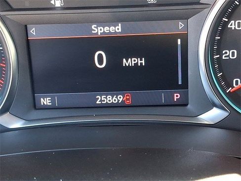 Certified 2023 Chevrolet Traverse LT w/ LPO, Floor Liner Package image 28