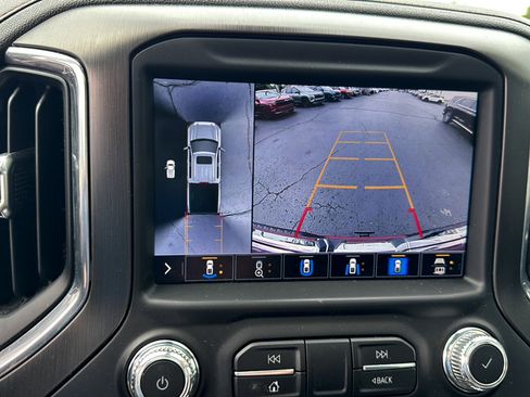 Used 2021 GMC Sierra 1500 AT4 w/ AT4 Premium Package AWD/4WD image 18