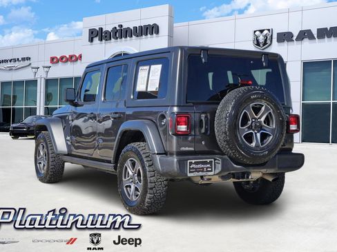 Used 2018 Jeep Wrangler Unlimited Sport S image 4