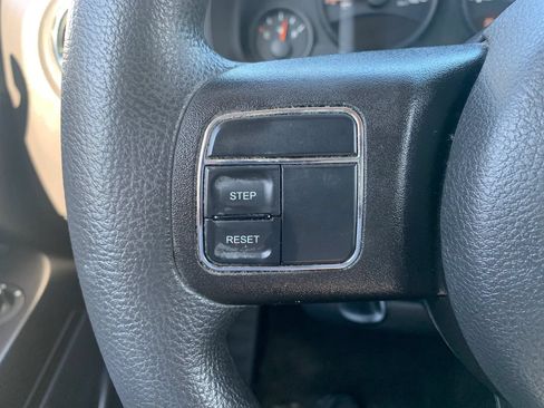 Used 2014 Jeep Compass Sport w/ Power Value Group AWD/4WD image 12