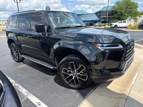 Used 2024 Lexus GX 550 AWD/4WD image 3