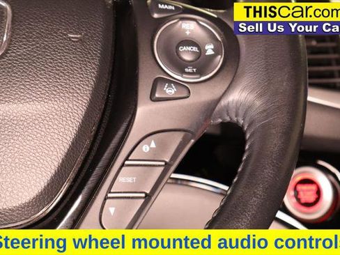 Used 2017 Honda Pilot Touring image 16