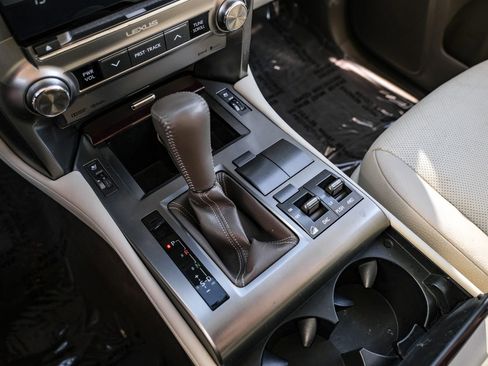 Used 2015 Lexus GX 460 w/ Premium Package image 25