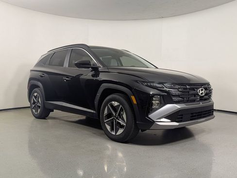 New 2026 Hyundai Tucson SEL FWD image 1