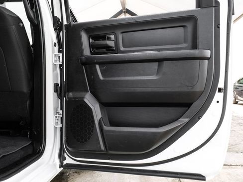 Used 2024 RAM 3500 Tradesman w/ Chrome Appearance Group AWD/4WD image 47