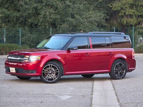 Used 2014 Ford Flex SEL w/ Equipment Group 202A FWD image 17