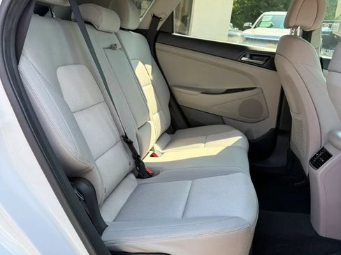 Used 2017 Hyundai Tucson Sport FWD image 18