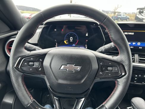 Used 2024 Chevrolet Trax RS w/ Driver Confidence Package image 25