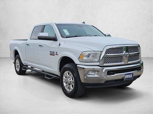 Used 2017 RAM 2500 Longhorn RWD image 3