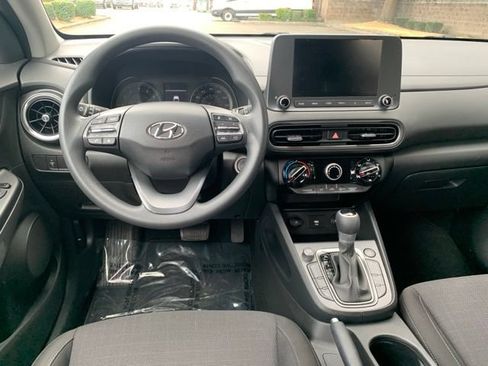 Certified 2023 Hyundai Kona SEL AWD/4WD image 15