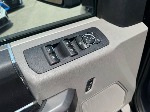 Used 2020 Ford F150 XLT RWD image 25