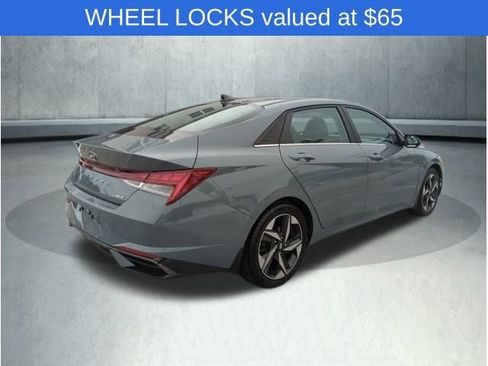 Used 2021 Hyundai Elantra Limited image 6
