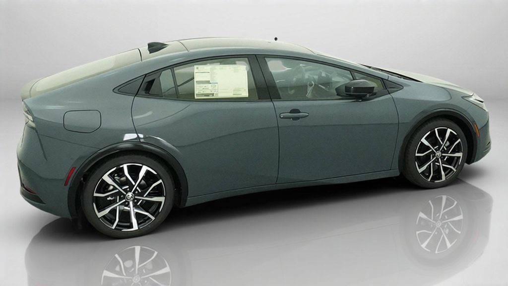 New 2026 Toyota Prius Plug-In Hybrid w/ Limited Premium Package FWD image 13