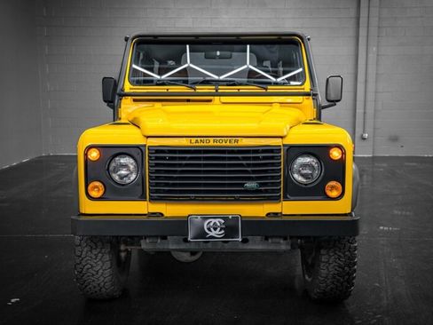 Used 1995 Land Rover Defender 90 image 2