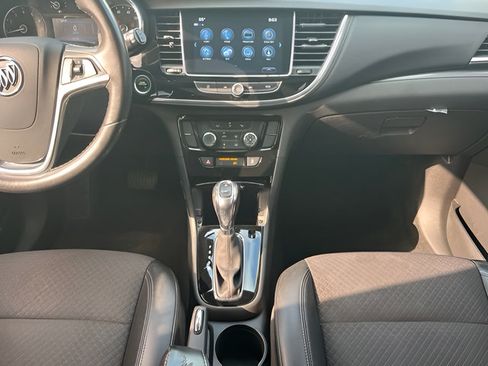 Used 2020 Buick Encore Preferred AWD/4WD image 24