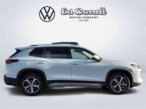 New 2026 Volkswagen Tiguan SE image 4