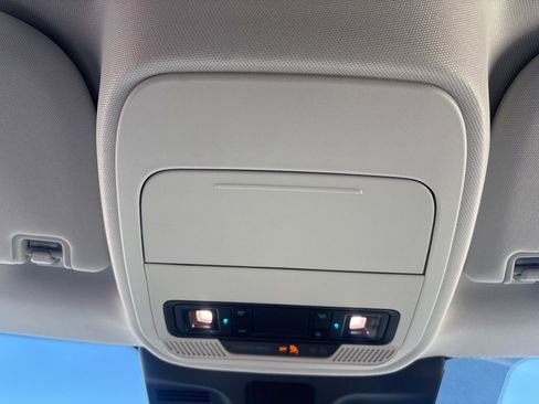 New 2026 Ford Expedition Active image 33