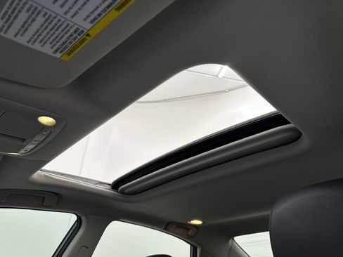 Used 2014 Nissan Altima 2.5 SL w/ Moonroof Package image 21