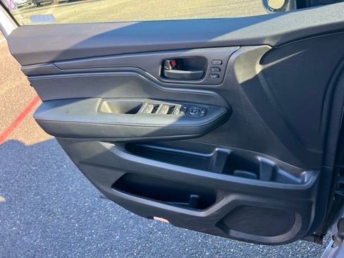 Used 2025 Honda Odyssey Sport-L image 18