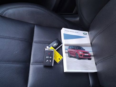Used 2020 Land Rover Range Rover Sport HSE Dynamic image 23